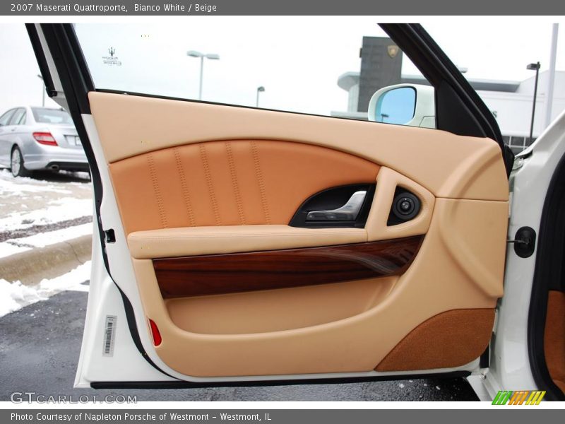 Bianco White / Beige 2007 Maserati Quattroporte