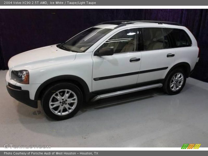 Ice White / Taupe/Light Taupe 2004 Volvo XC90 2.5T AWD