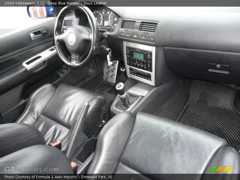 Deep Blue Metallic / Black Leather 2004 Volkswagen R32
