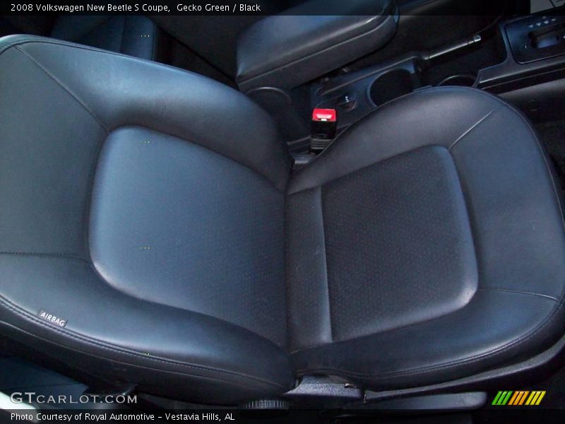 Gecko Green / Black 2008 Volkswagen New Beetle S Coupe