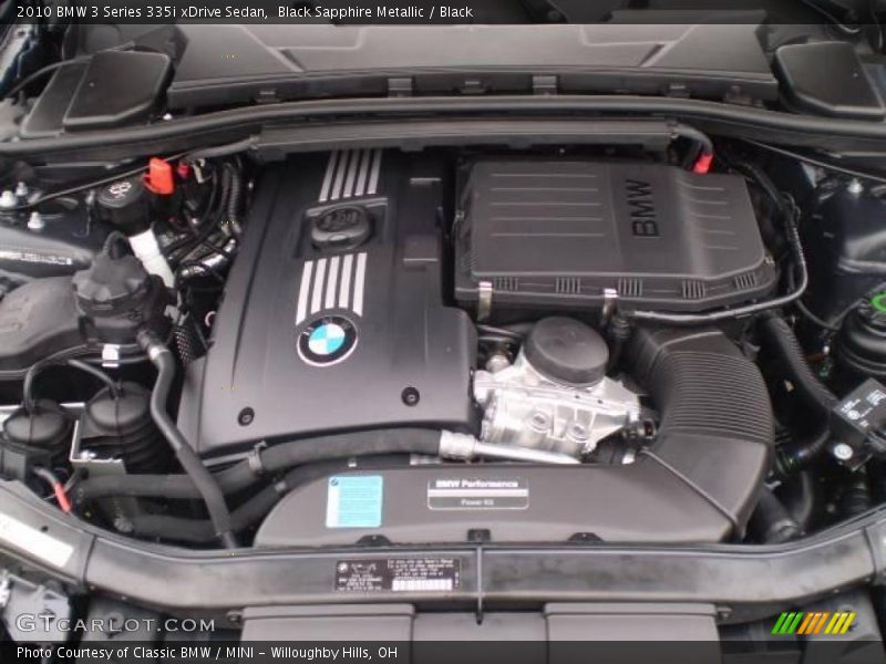 Black Sapphire Metallic / Black 2010 BMW 3 Series 335i xDrive Sedan