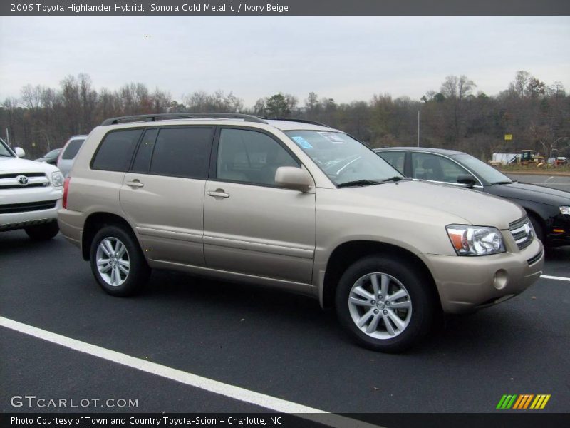 Sonora Gold Metallic / Ivory Beige 2006 Toyota Highlander Hybrid