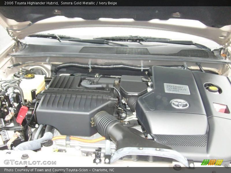 Sonora Gold Metallic / Ivory Beige 2006 Toyota Highlander Hybrid