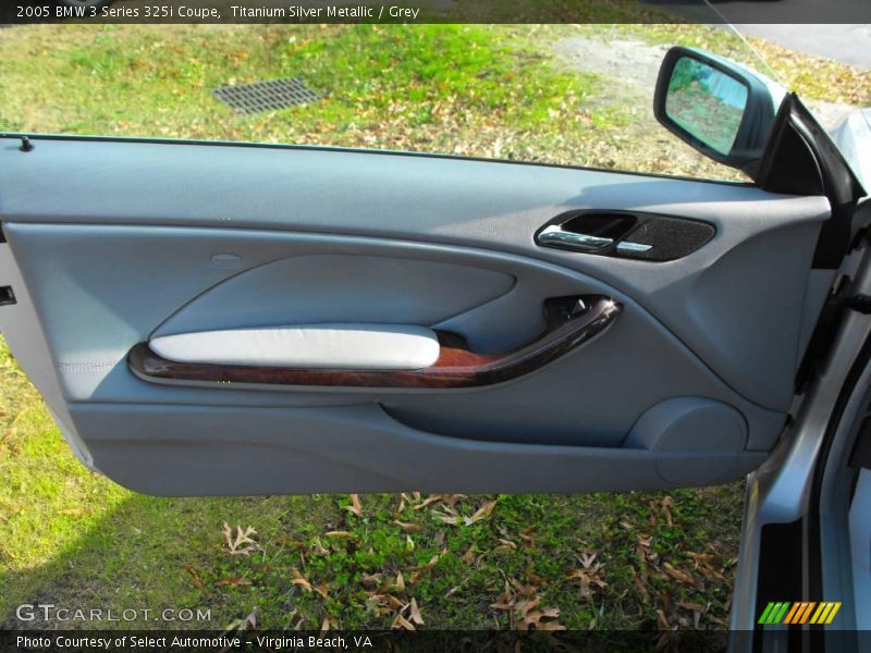 Titanium Silver Metallic / Grey 2005 BMW 3 Series 325i Coupe