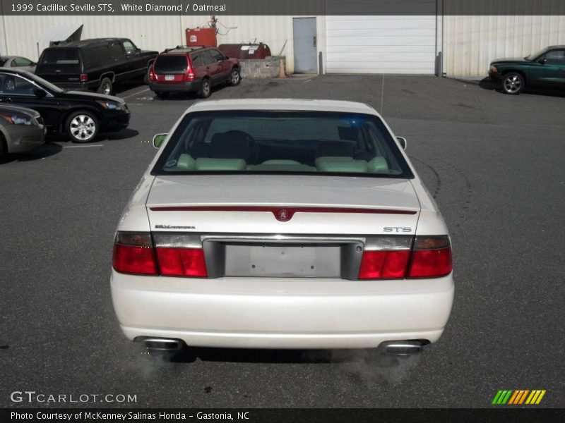 White Diamond / Oatmeal 1999 Cadillac Seville STS