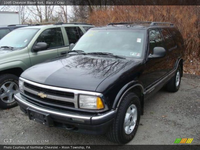 Black / Gray 1995 Chevrolet Blazer 4x4