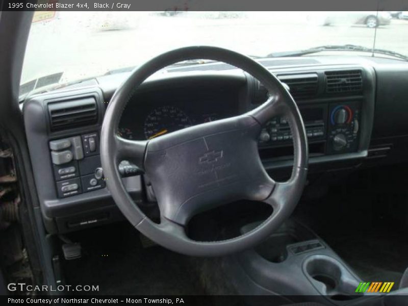 Black / Gray 1995 Chevrolet Blazer 4x4