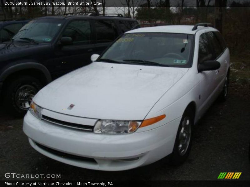 Bright White / Gray 2000 Saturn L Series LW2 Wagon
