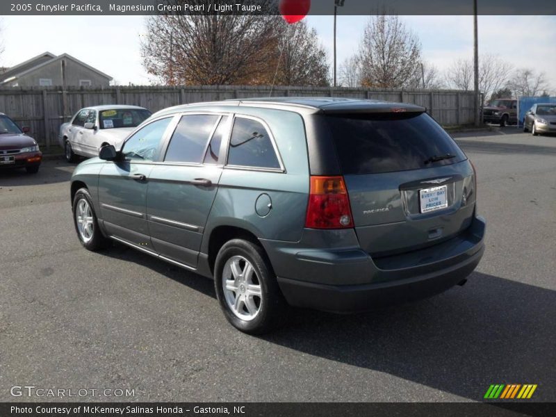 Magnesium Green Pearl / Light Taupe 2005 Chrysler Pacifica