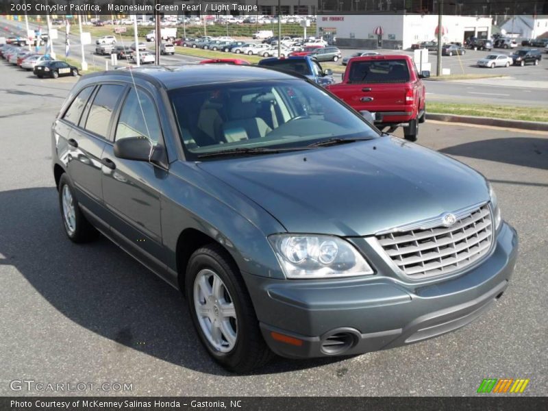 Magnesium Green Pearl / Light Taupe 2005 Chrysler Pacifica