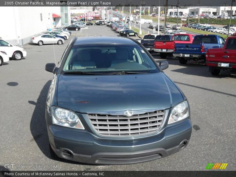 Magnesium Green Pearl / Light Taupe 2005 Chrysler Pacifica