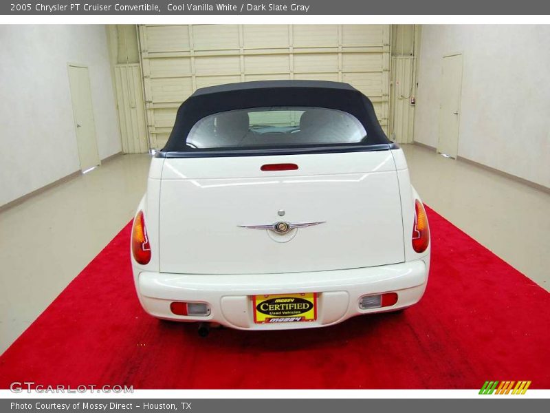 Cool Vanilla White / Dark Slate Gray 2005 Chrysler PT Cruiser Convertible