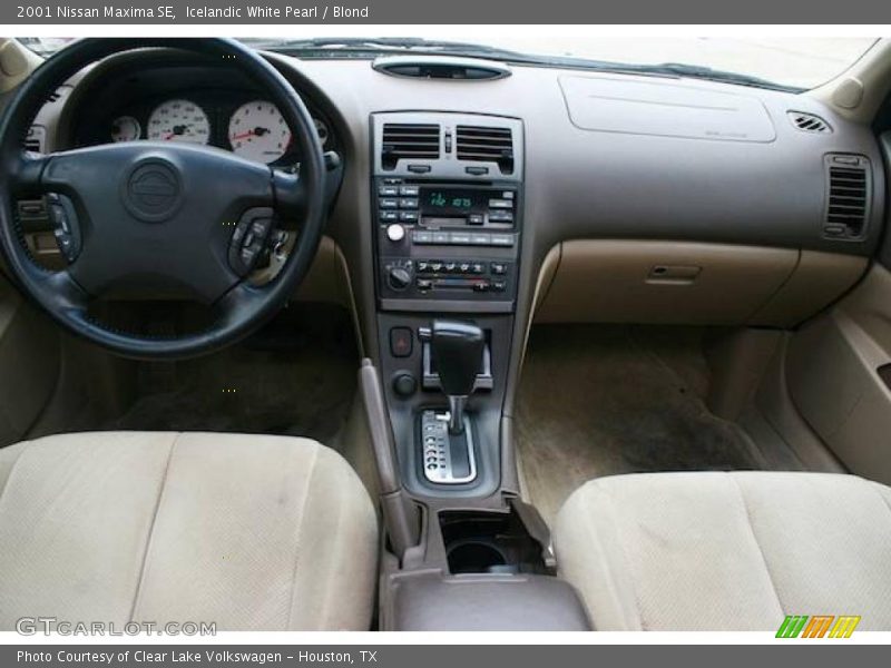 Icelandic White Pearl / Blond 2001 Nissan Maxima SE