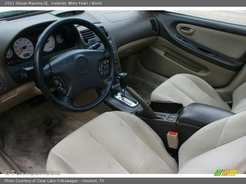 Icelandic White Pearl / Blond 2001 Nissan Maxima SE