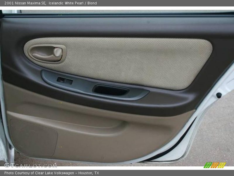 Icelandic White Pearl / Blond 2001 Nissan Maxima SE