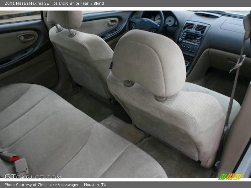 Icelandic White Pearl / Blond 2001 Nissan Maxima SE