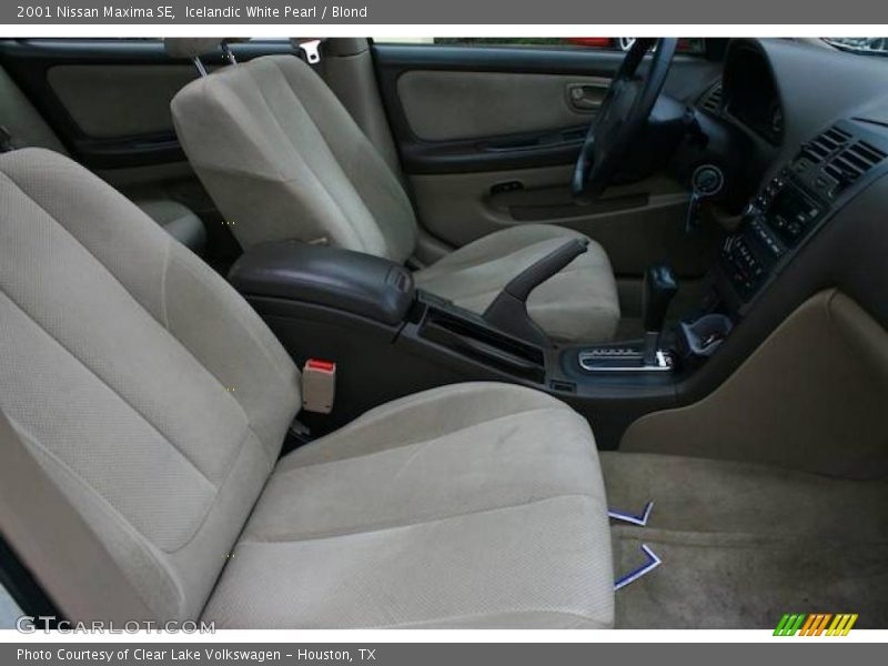 Icelandic White Pearl / Blond 2001 Nissan Maxima SE