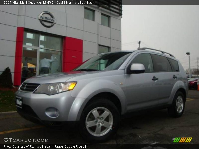 Cool Silver Metallic / Black 2007 Mitsubishi Outlander LS 4WD