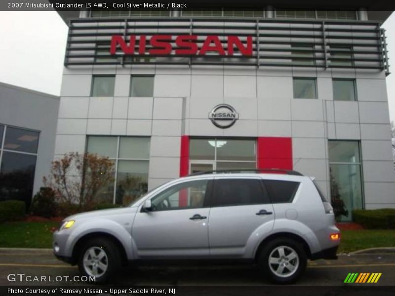 Cool Silver Metallic / Black 2007 Mitsubishi Outlander LS 4WD