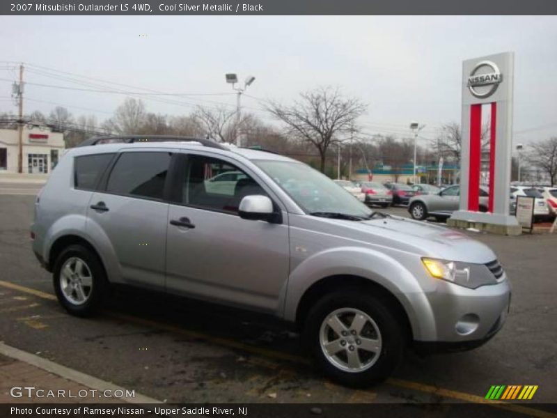 Cool Silver Metallic / Black 2007 Mitsubishi Outlander LS 4WD