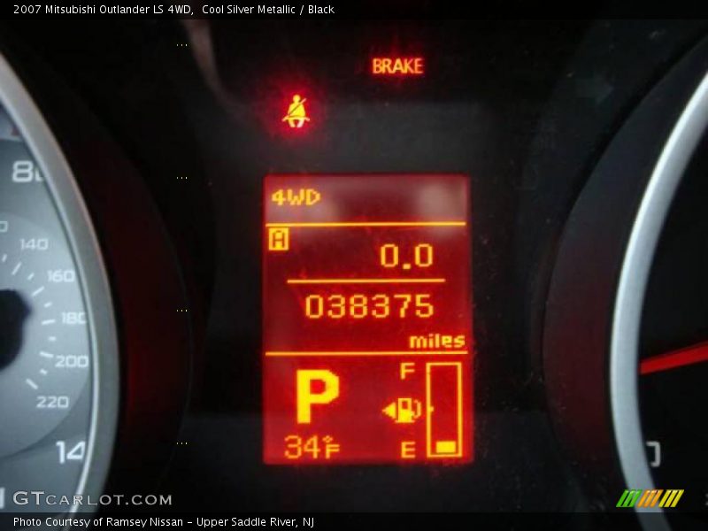 Cool Silver Metallic / Black 2007 Mitsubishi Outlander LS 4WD