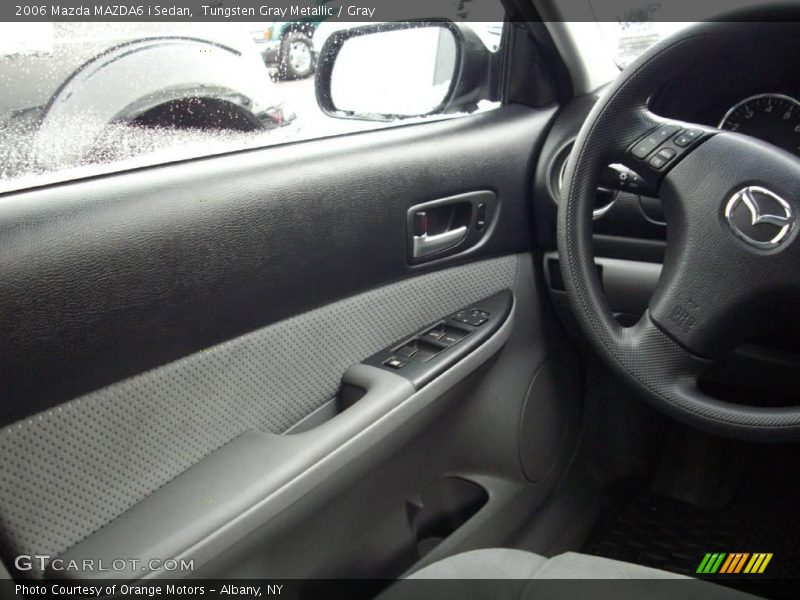 Tungsten Gray Metallic / Gray 2006 Mazda MAZDA6 i Sedan