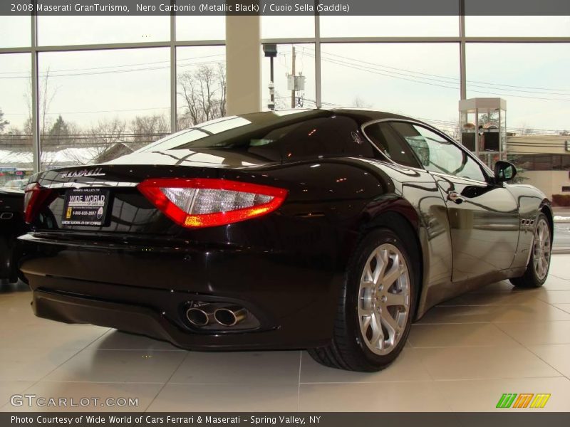 Nero Carbonio (Metallic Black) / Cuoio Sella (Saddle) 2008 Maserati GranTurismo