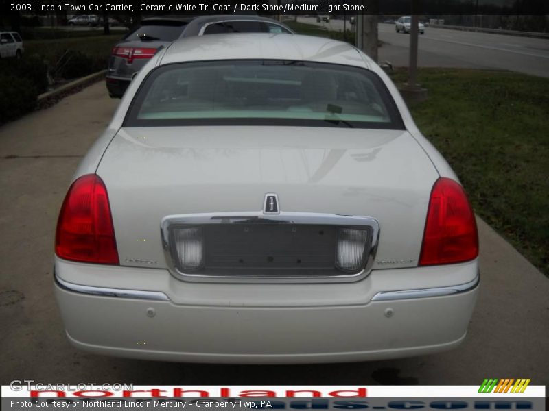 Ceramic White Tri Coat / Dark Stone/Medium Light Stone 2003 Lincoln Town Car Cartier