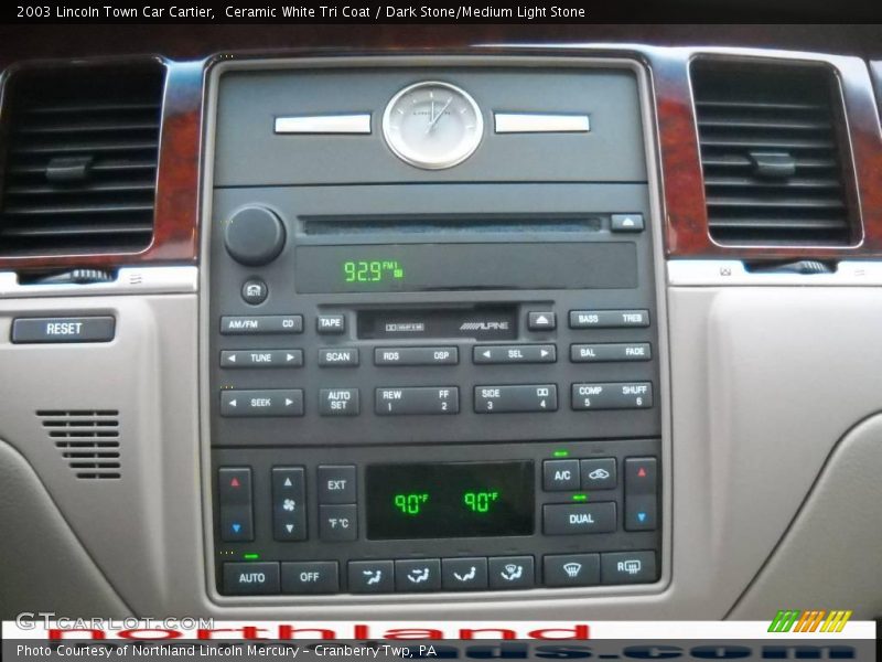 Ceramic White Tri Coat / Dark Stone/Medium Light Stone 2003 Lincoln Town Car Cartier
