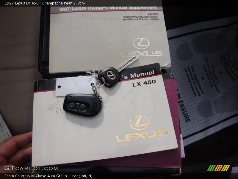 Champagne Pearl / Ivory 1997 Lexus LX 450