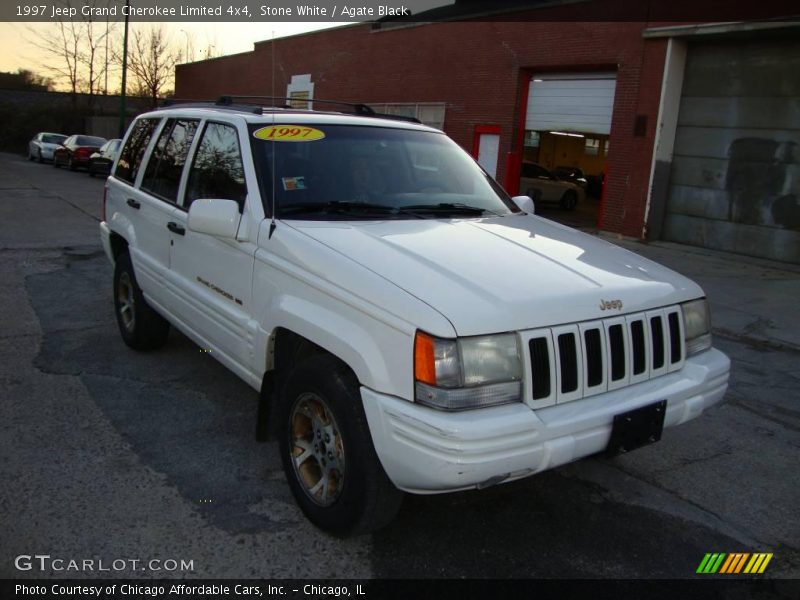 Stone White / Agate Black 1997 Jeep Grand Cherokee Limited 4x4