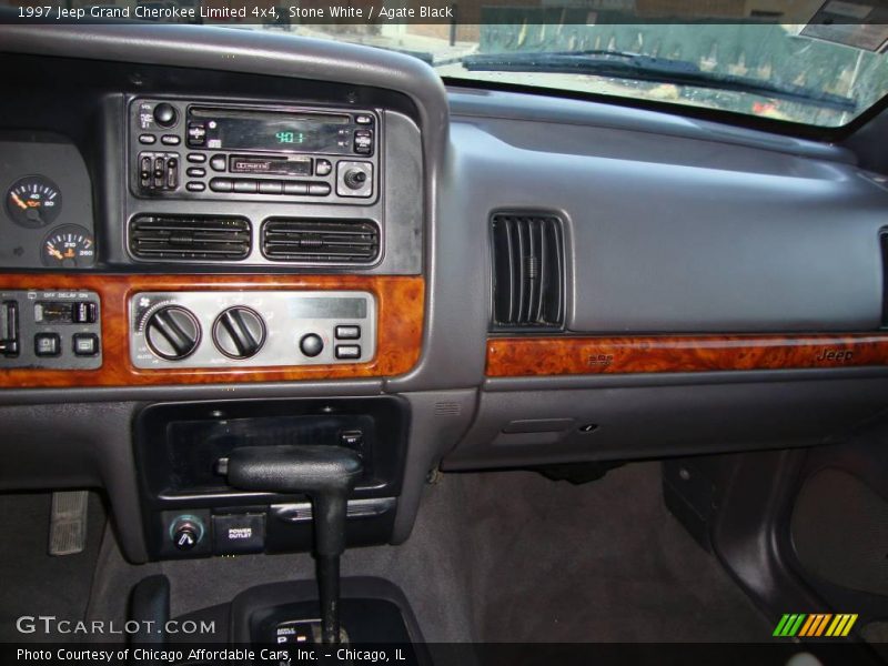 Stone White / Agate Black 1997 Jeep Grand Cherokee Limited 4x4