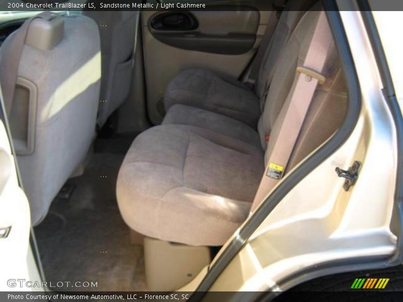 Sandstone Metallic / Light Cashmere 2004 Chevrolet TrailBlazer LS