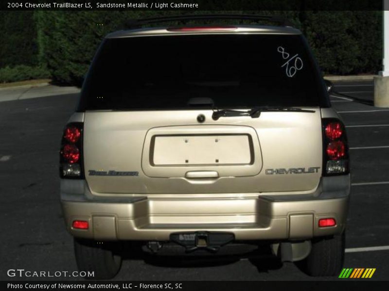 Sandstone Metallic / Light Cashmere 2004 Chevrolet TrailBlazer LS