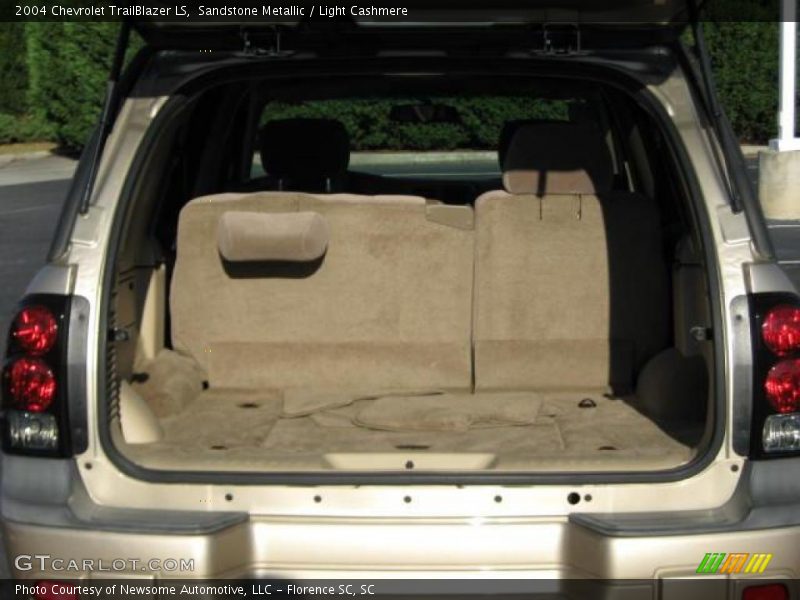 Sandstone Metallic / Light Cashmere 2004 Chevrolet TrailBlazer LS