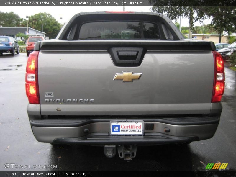 Graystone Metallic / Dark Titanium/Light Titanium 2007 Chevrolet Avalanche LS