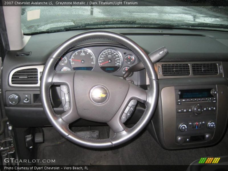 Graystone Metallic / Dark Titanium/Light Titanium 2007 Chevrolet Avalanche LS
