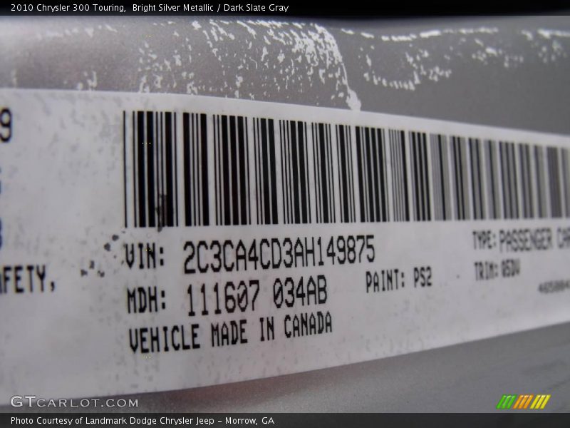 Bright Silver Metallic / Dark Slate Gray 2010 Chrysler 300 Touring