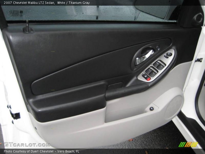 White / Titanium Gray 2007 Chevrolet Malibu LTZ Sedan