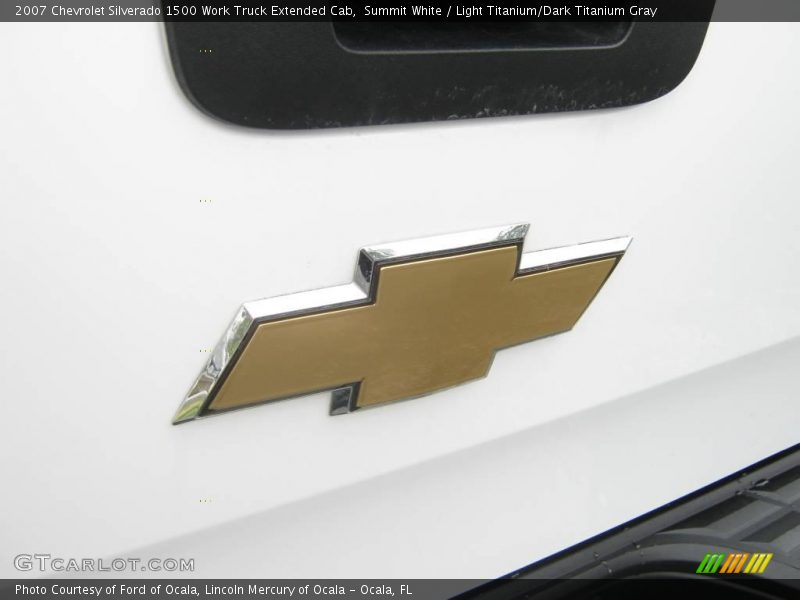 Summit White / Light Titanium/Dark Titanium Gray 2007 Chevrolet Silverado 1500 Work Truck Extended Cab