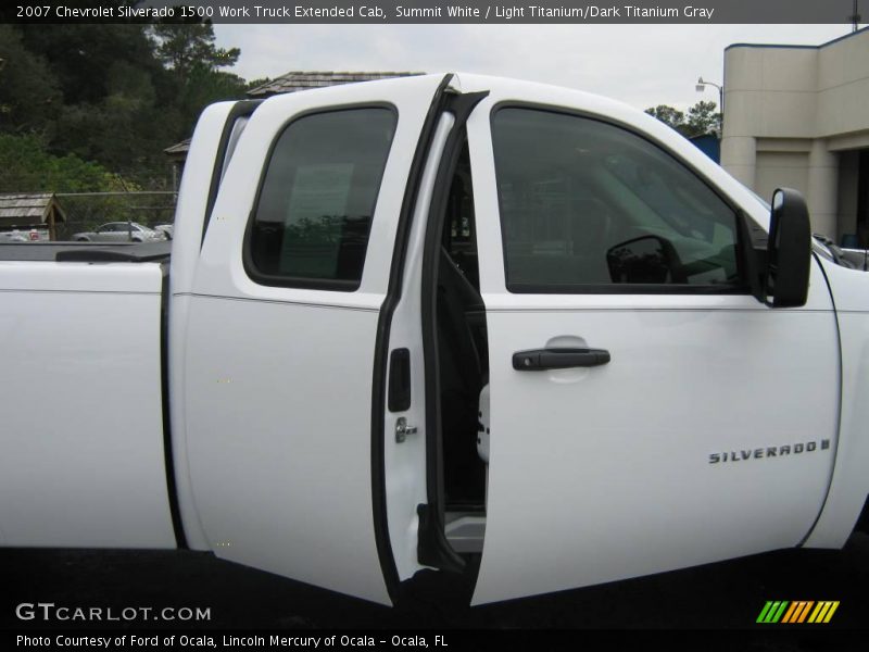 Summit White / Light Titanium/Dark Titanium Gray 2007 Chevrolet Silverado 1500 Work Truck Extended Cab