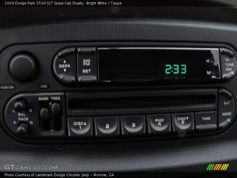 Bright White / Taupe 2004 Dodge Ram 3500 SLT Quad Cab Dually
