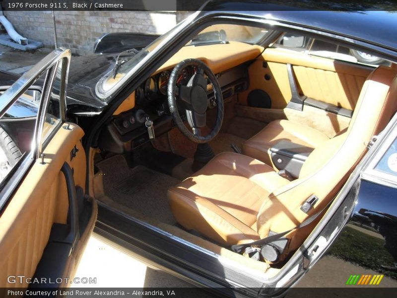  1976 911 S Cashmere Interior