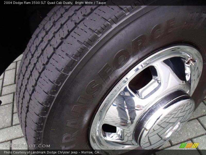Bright White / Taupe 2004 Dodge Ram 3500 SLT Quad Cab Dually