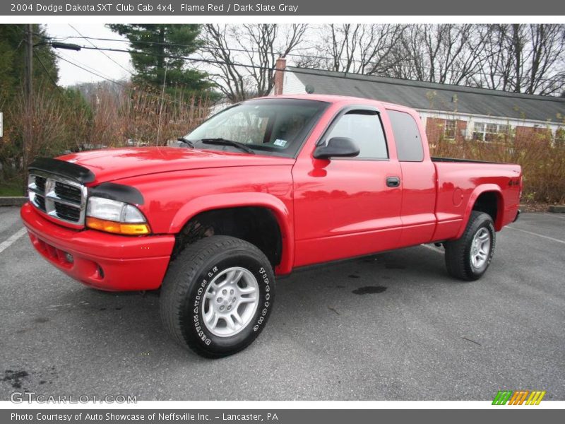 Flame Red / Dark Slate Gray 2004 Dodge Dakota SXT Club Cab 4x4