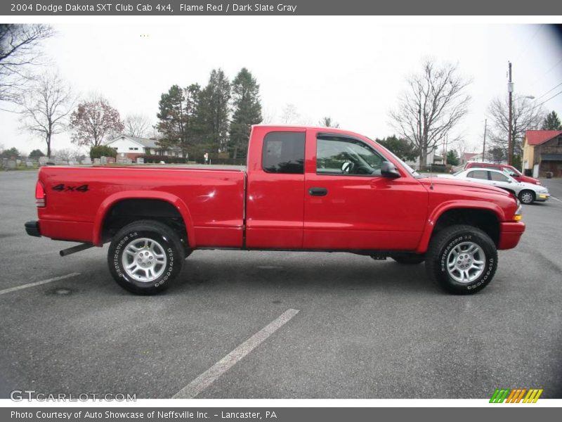 Flame Red / Dark Slate Gray 2004 Dodge Dakota SXT Club Cab 4x4