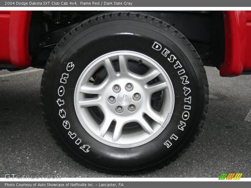 Flame Red / Dark Slate Gray 2004 Dodge Dakota SXT Club Cab 4x4