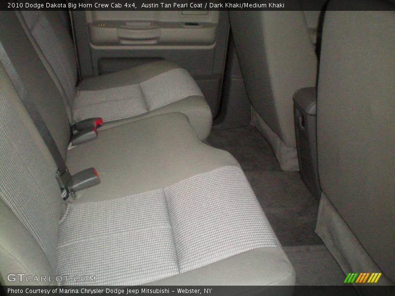 Austin Tan Pearl Coat / Dark Khaki/Medium Khaki 2010 Dodge Dakota Big Horn Crew Cab 4x4