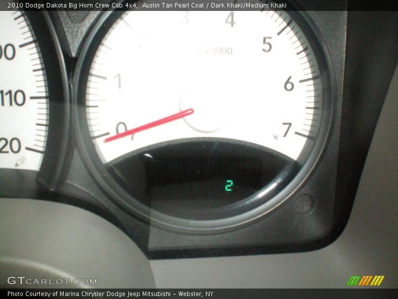 Austin Tan Pearl Coat / Dark Khaki/Medium Khaki 2010 Dodge Dakota Big Horn Crew Cab 4x4