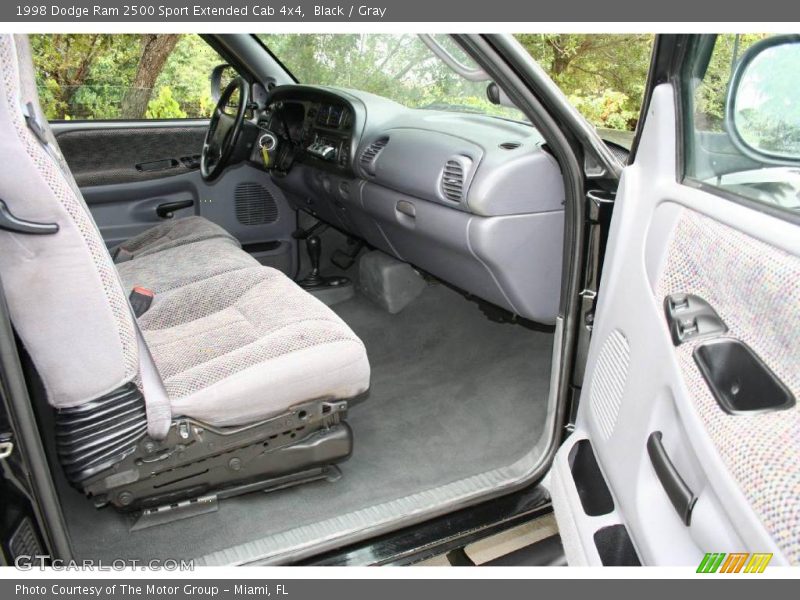 Black / Gray 1998 Dodge Ram 2500 Sport Extended Cab 4x4